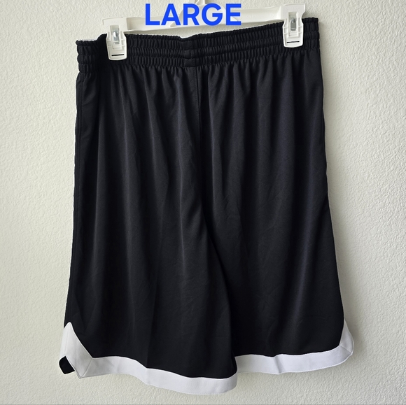 Nike Men's Practice Short - Size M and L - Black - Picture 7 of 10